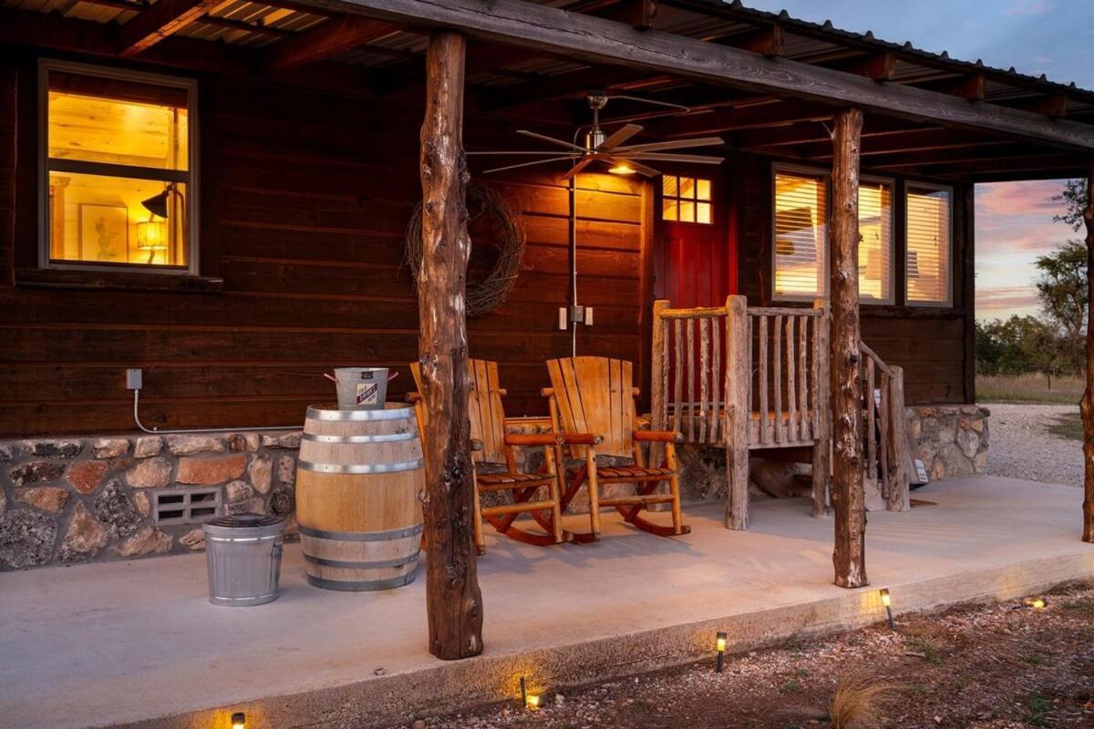 Rockin' R - Rustic Star Cabin Fredericksburg Eksteriør bilde